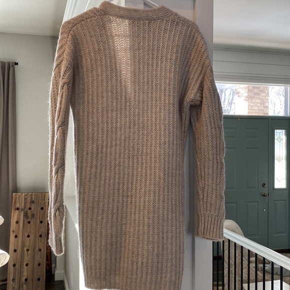 Like New Banana Republic womens sweater sz S - Picture 5 of 7